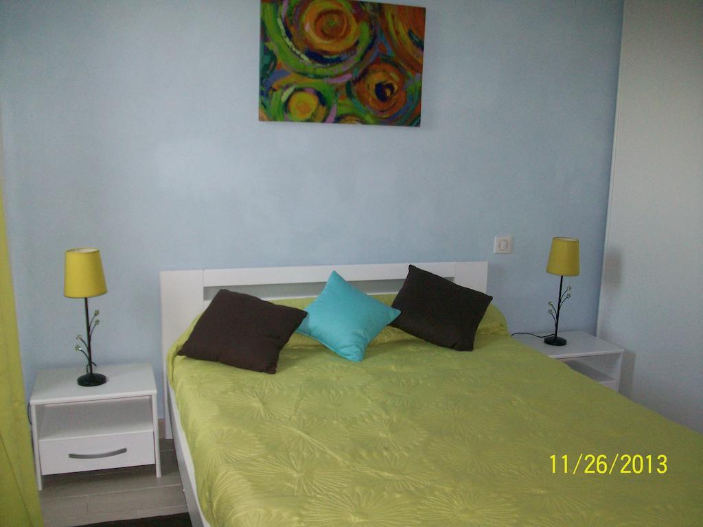 Appartement Larraburuko-Borda Sare Cameră foto